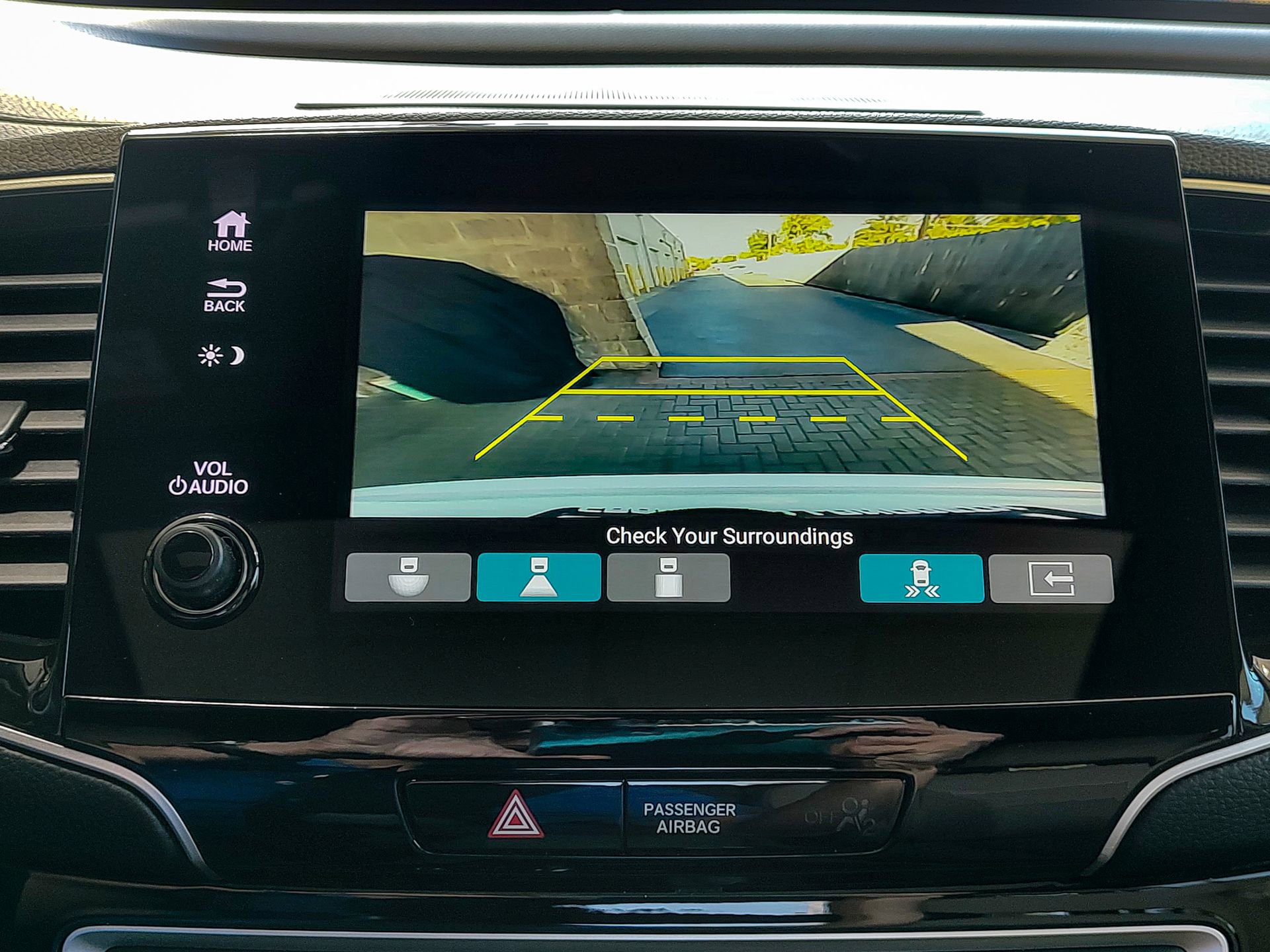 Used 2021 Honda Pilot Touring image 5