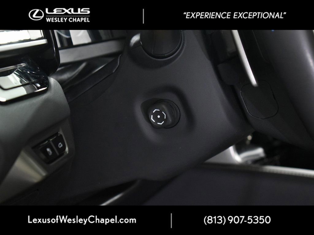 Used 2024 Lexus RX 350 FWD w/ Technology Package image 37