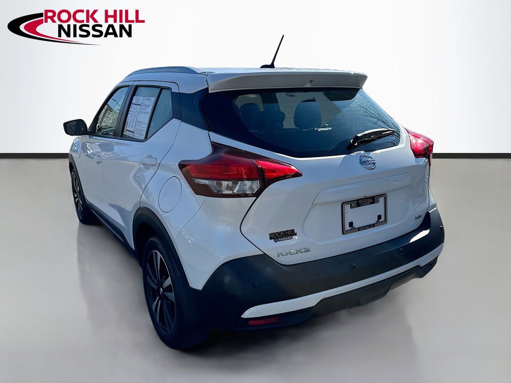 Used 2020 Nissan Kicks SR w/ SR Premium Package image 5