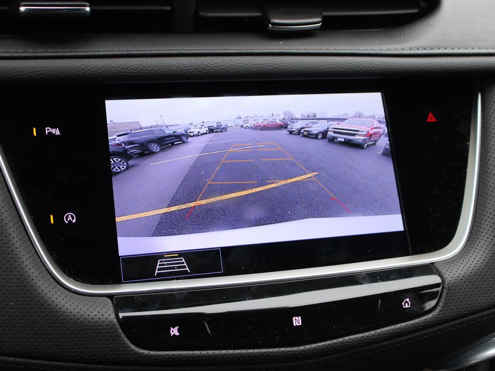 Used 2020 Cadillac XT5 Luxury image 14