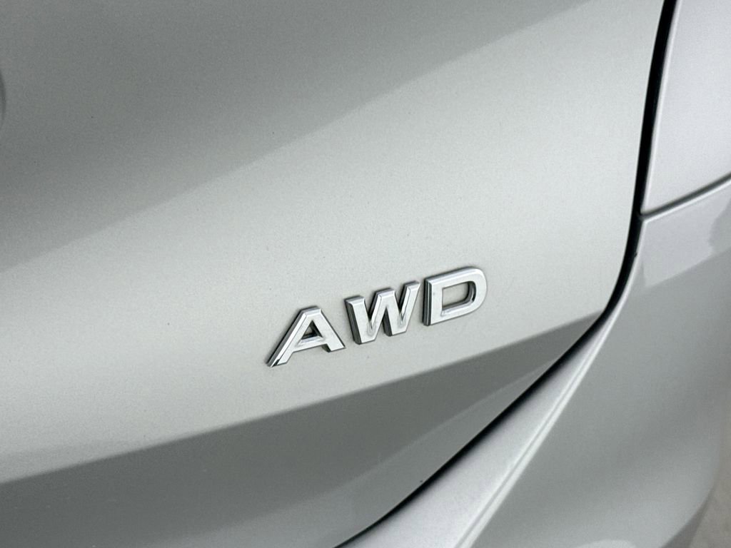 Used 2016 Nissan Rogue S image 39