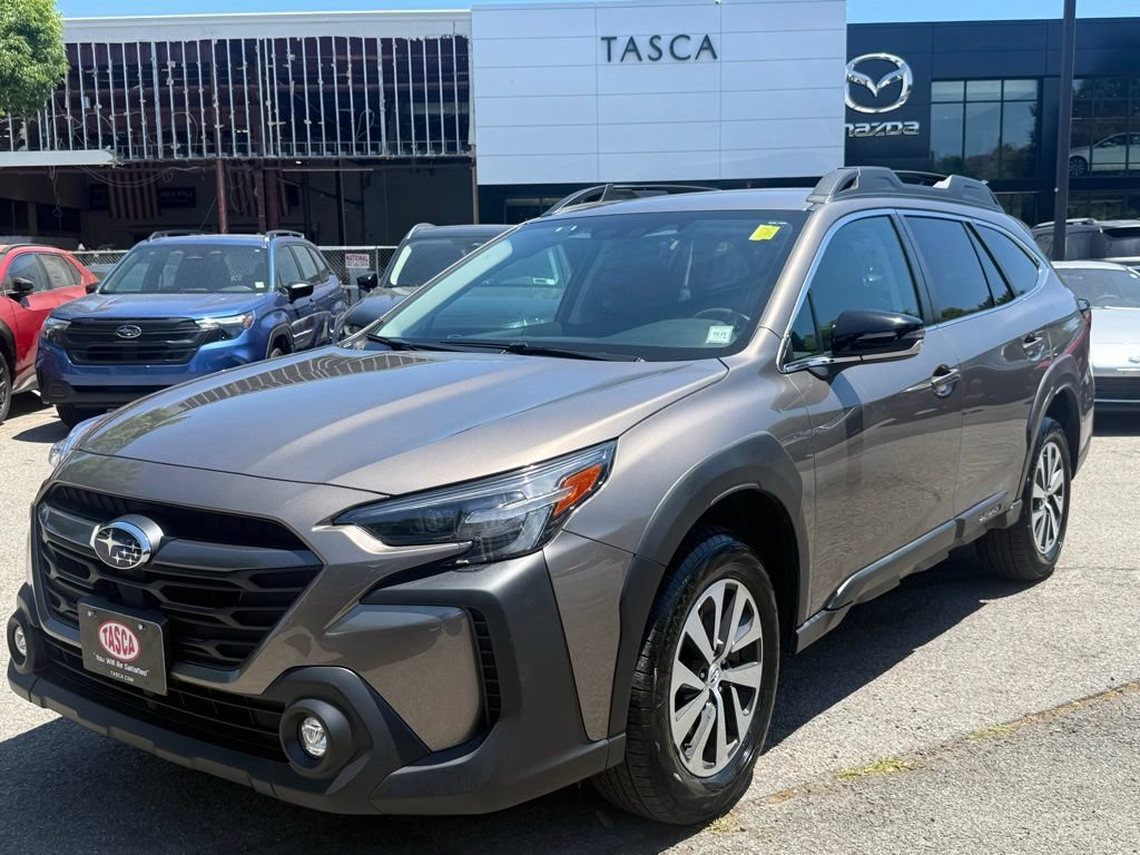 Used 2024 Subaru Outback Premium