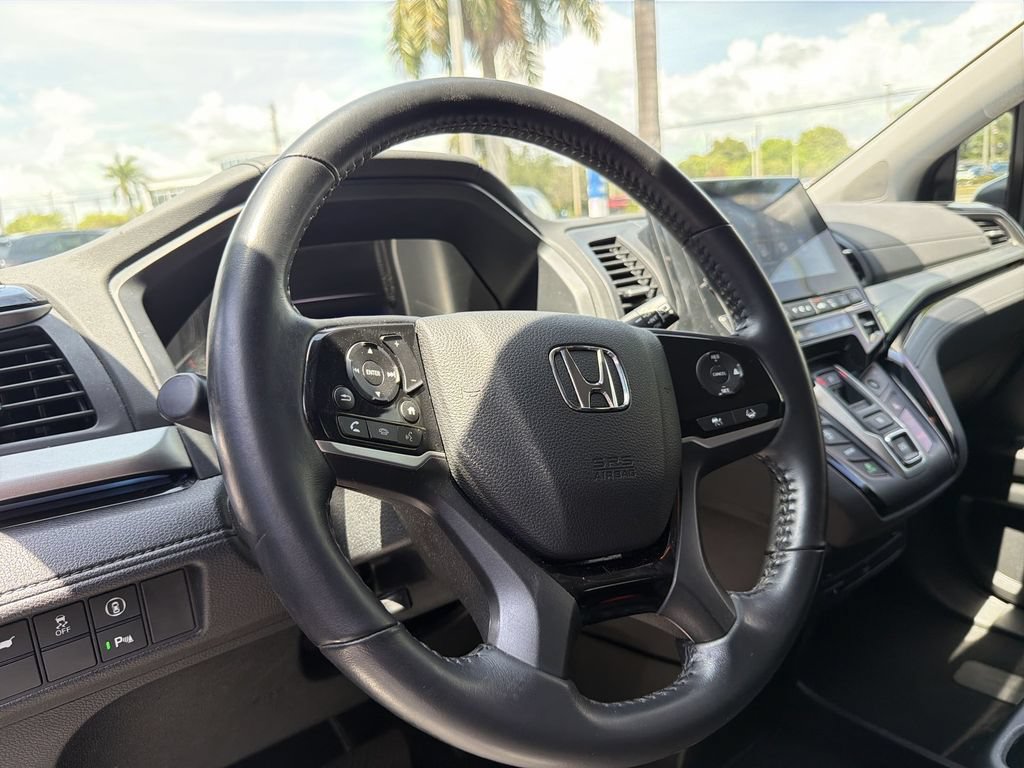 Certified 2024 Honda Odyssey Touring image 23