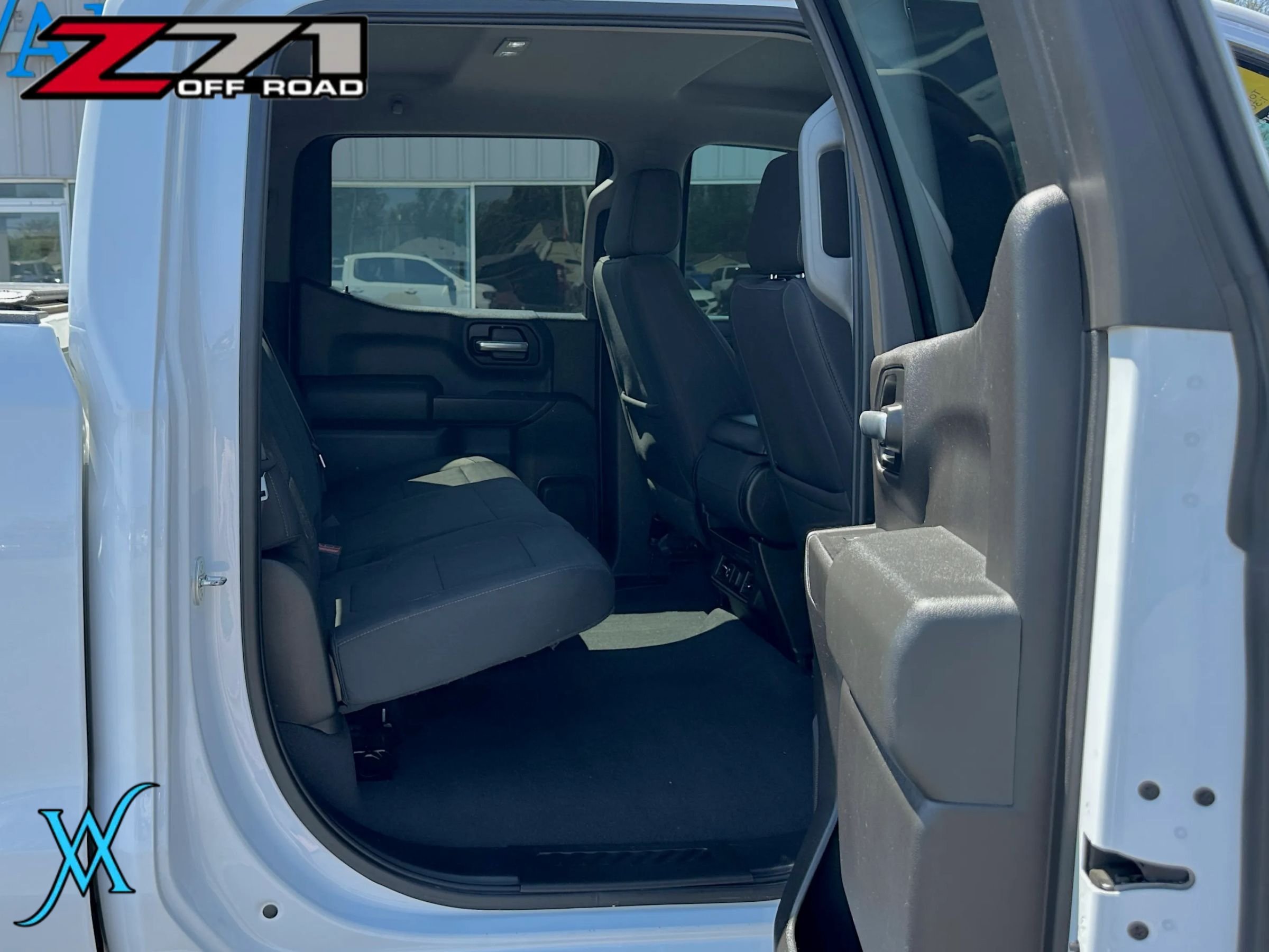 Used 2019 Chevrolet Silverado 1500 LT w/ All-Star Edition AWD/4WD image 25