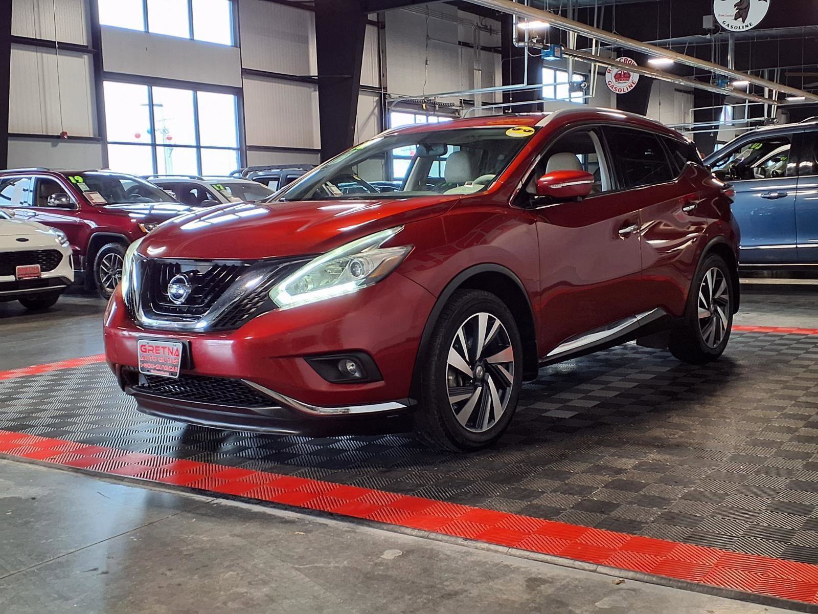Used 2015 Nissan Murano Platinum w/ Platinum Technology Package AWD/4WD image 3