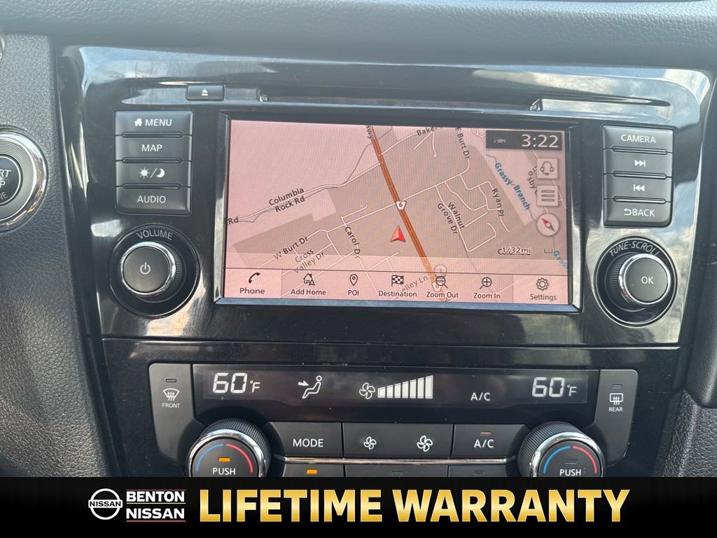 Used 2019 Nissan Rogue SL w/ Premium Package image 16