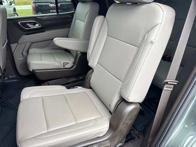 Used 2023 Chevrolet Tahoe LT w/ Luxury Package AWD/4WD image 28