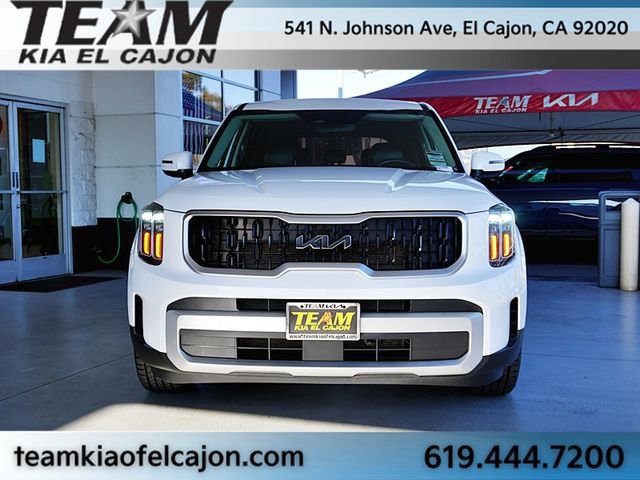 Certified 2024 Kia Telluride LX image 4