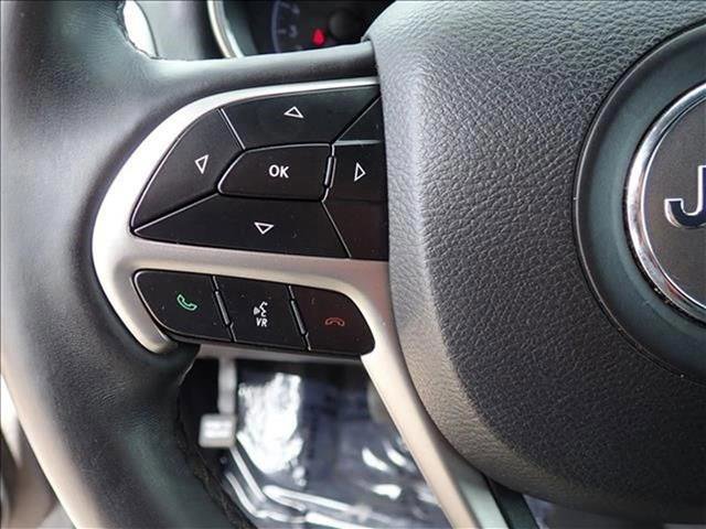 Used 2019 Jeep Grand Cherokee Limited w/ Trailer Tow Group IV AWD/4WD image 14