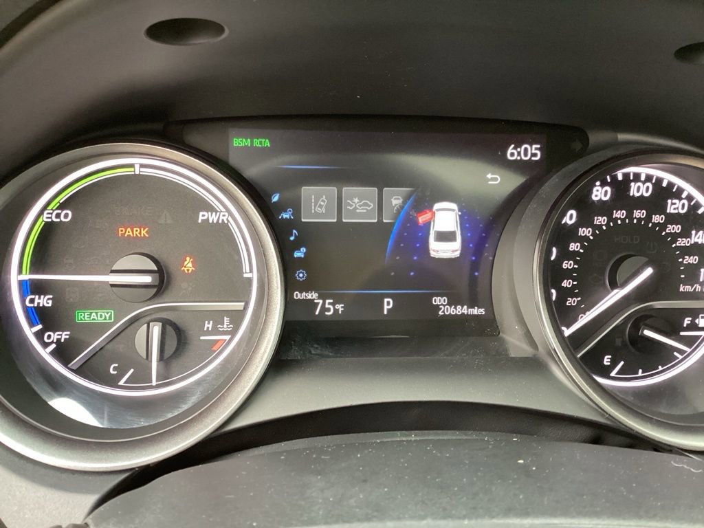 Used 2024 Toyota Camry XSE w/ Navigation Package FWD image 14