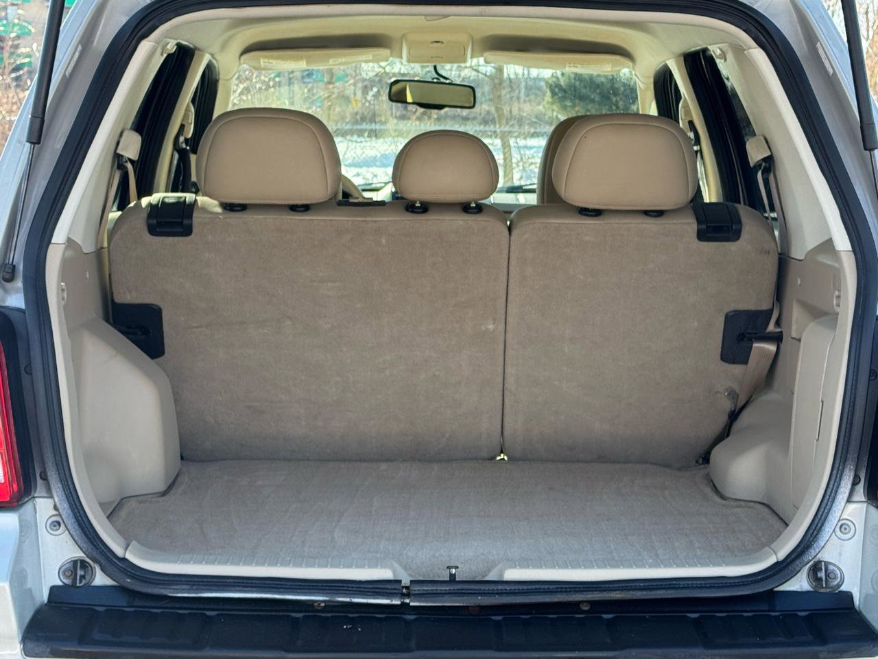 Used 2009 Ford Escape Limited AWD/4WD image 16