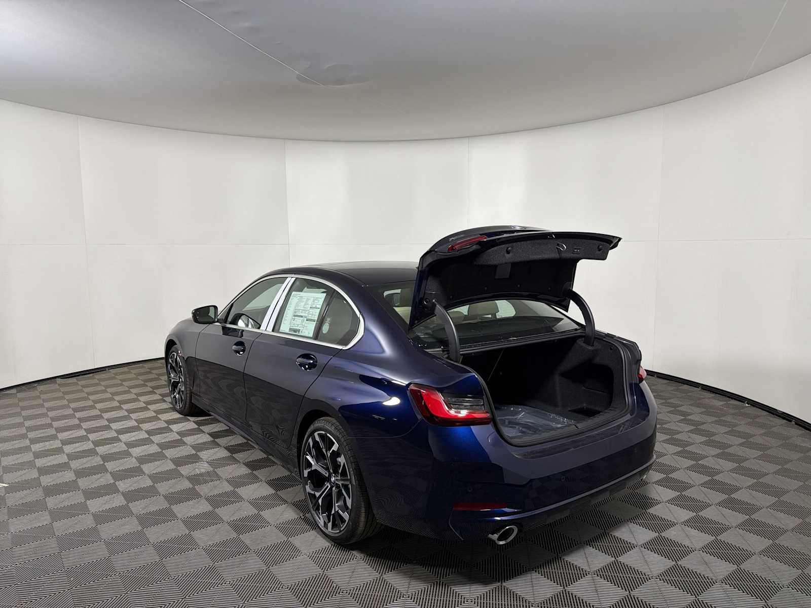 New 2026 BMW 330i xDrive Sedan w/ Convenience Package image 20