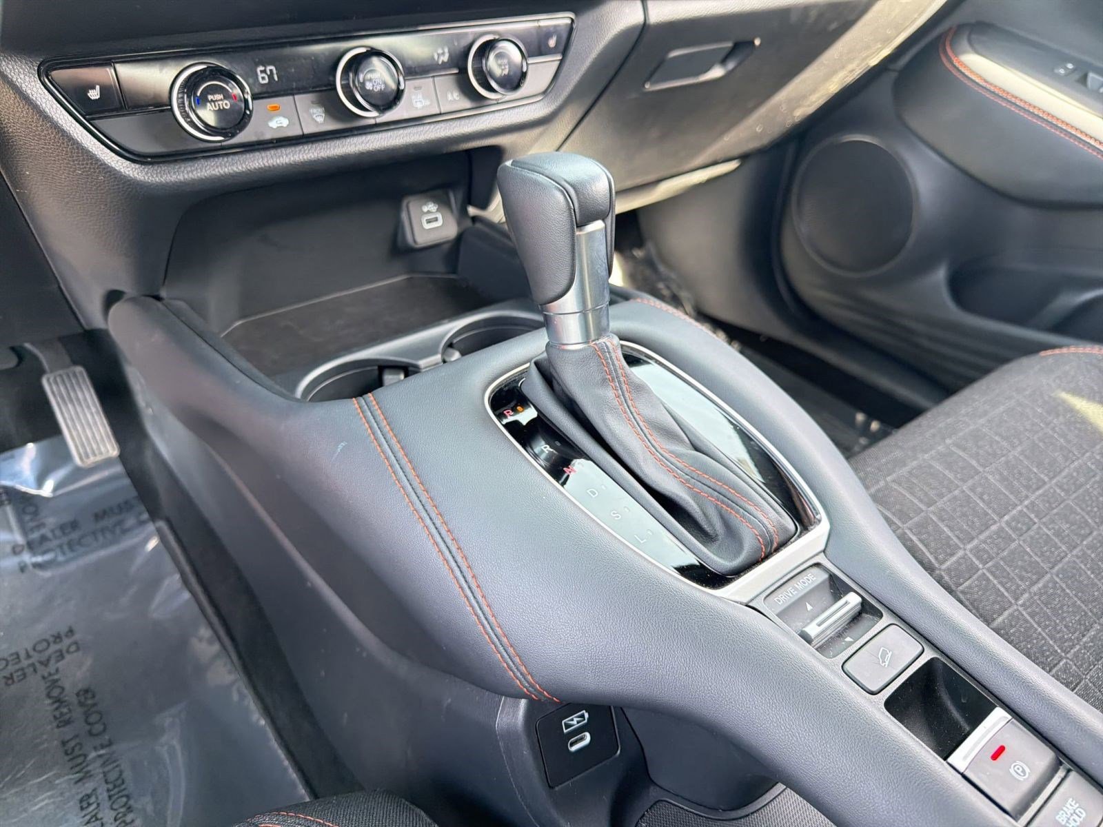 Used 2025 Honda HR-V Sport image 17