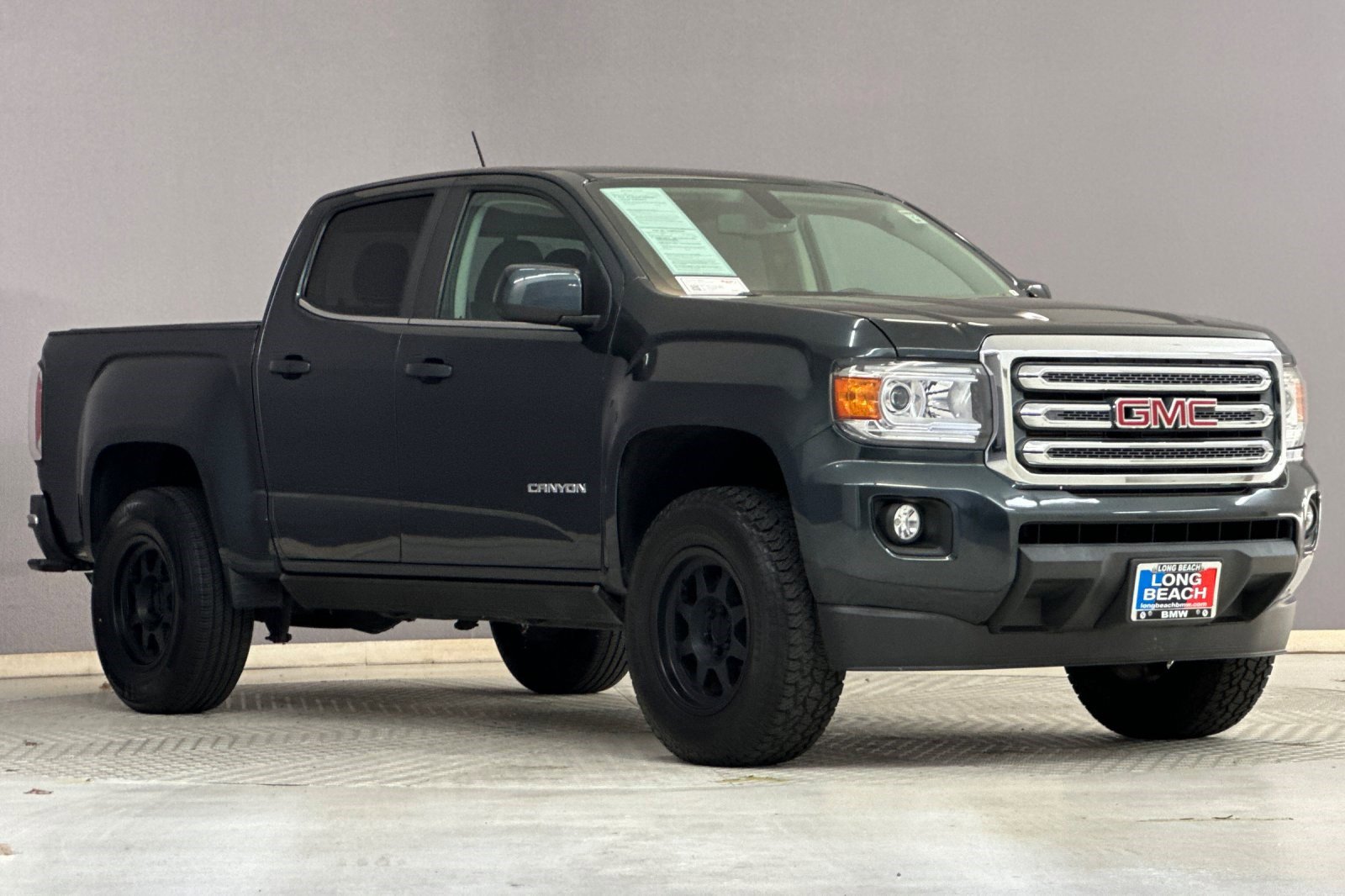 Used 2017 GMC Canyon SLE w/ SLE Convenience Package RWD image 6