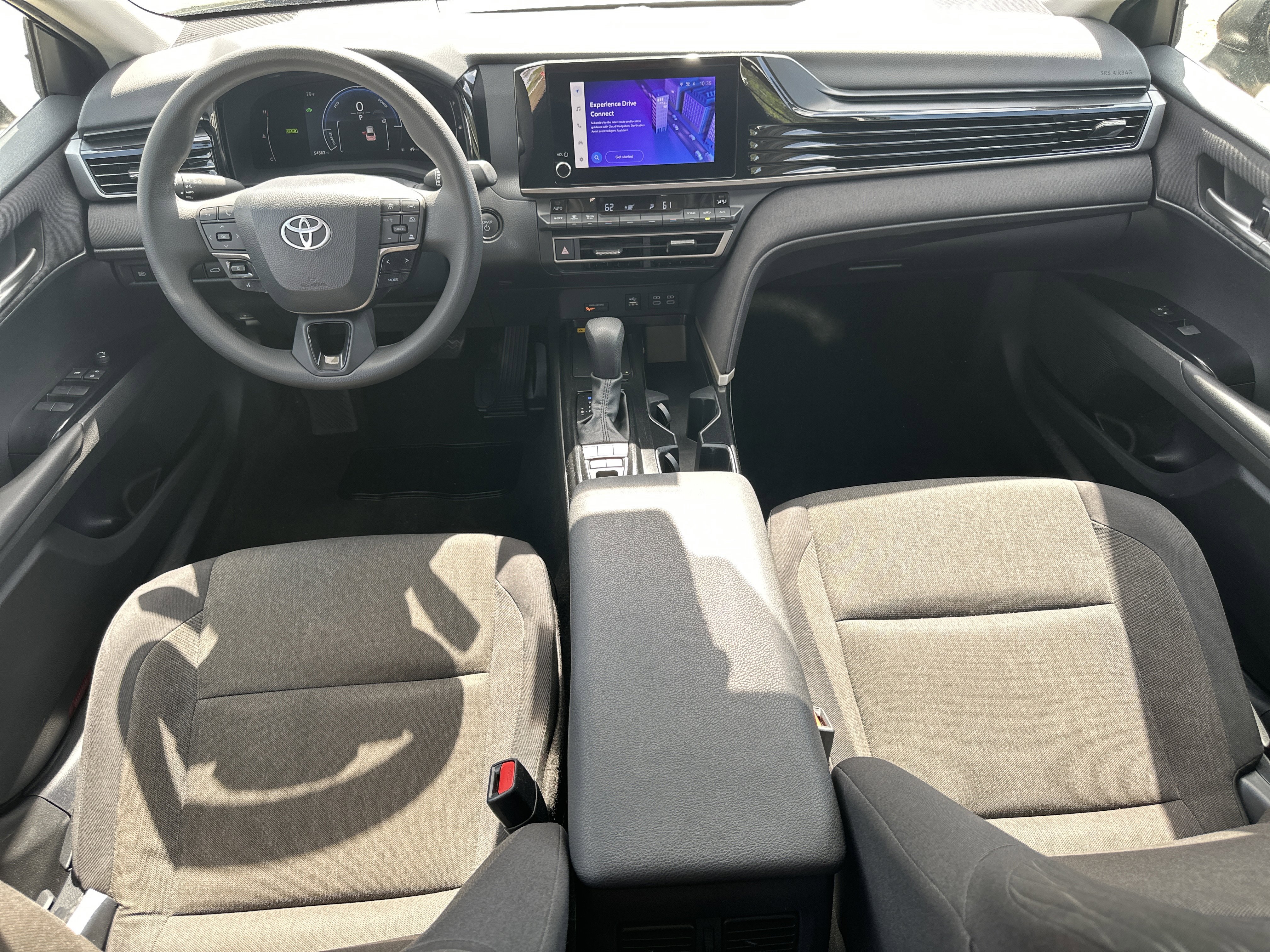 Used 2025 Toyota Camry LE image 22
