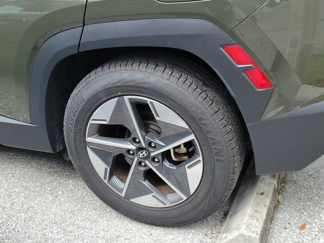 Used 2025 Hyundai Tucson SEL FWD image 9