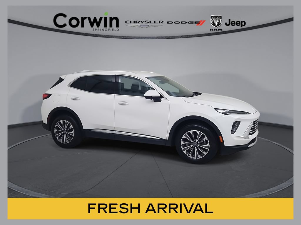 Used 2024 Buick Envision Preferred AWD/4WD image 1