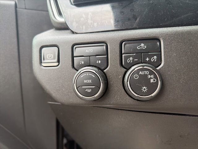 Used 2022 Chevrolet Silverado 1500 LT image 23