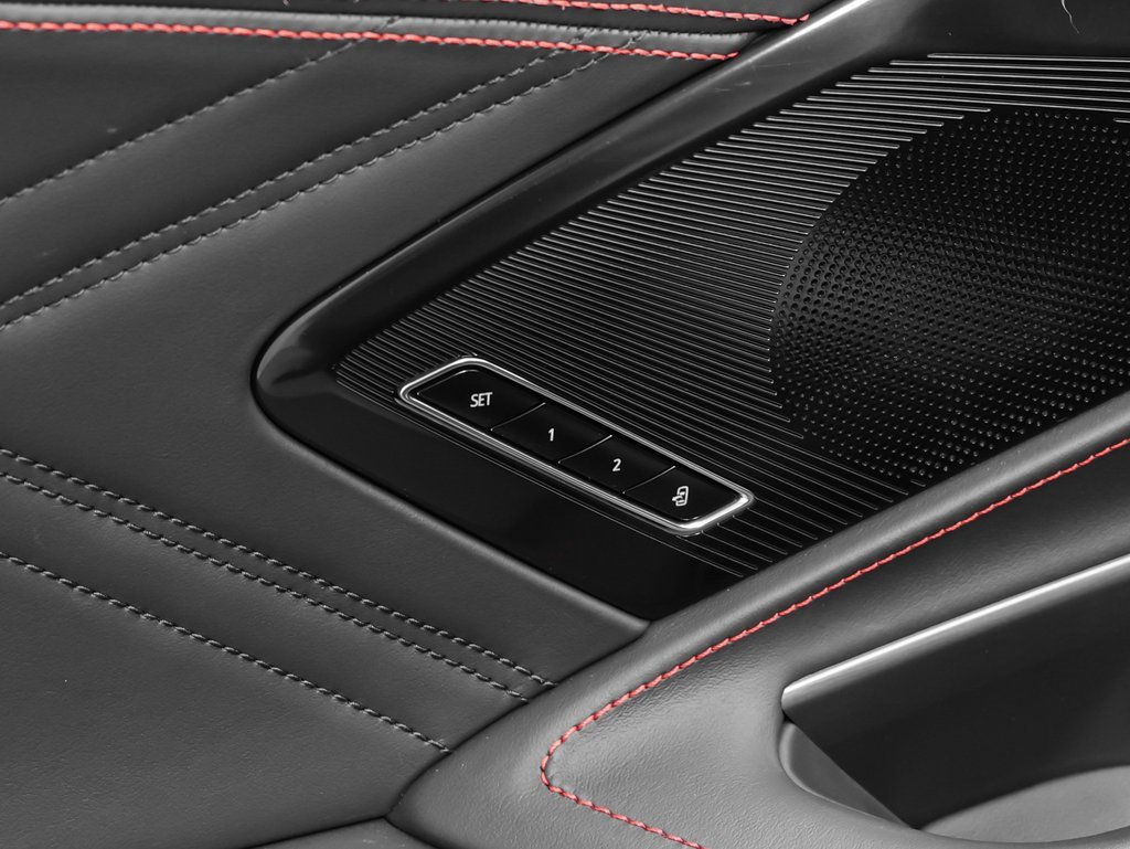 Used 2025 Chevrolet Corvette Z06 image 45