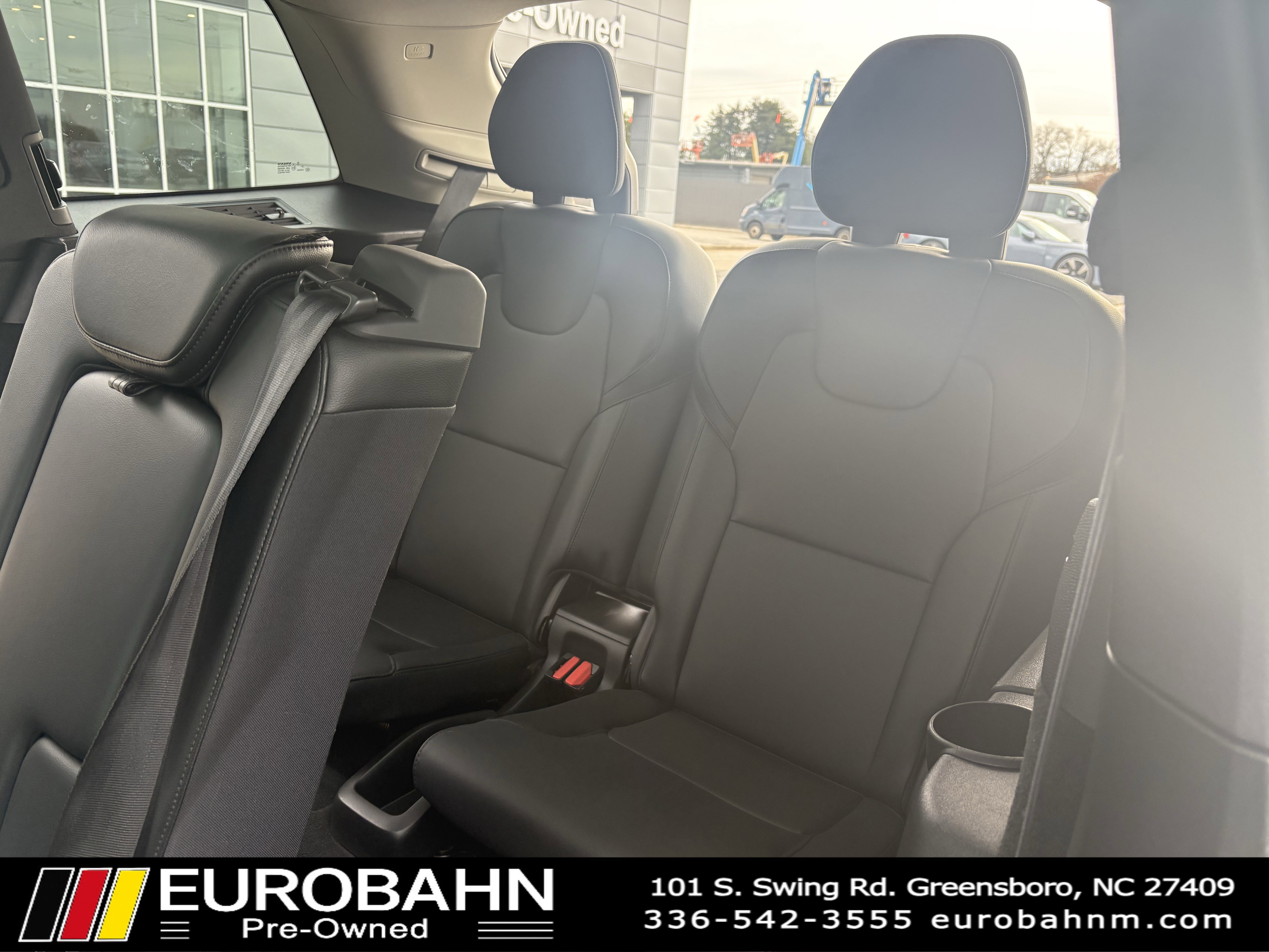 Used 2021 Volvo XC90 T5 Momentum w/ Protection Package Premier image 11