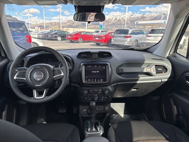 Used 2023 Jeep Renegade Latitude w/ Sun/Sound Group image 24