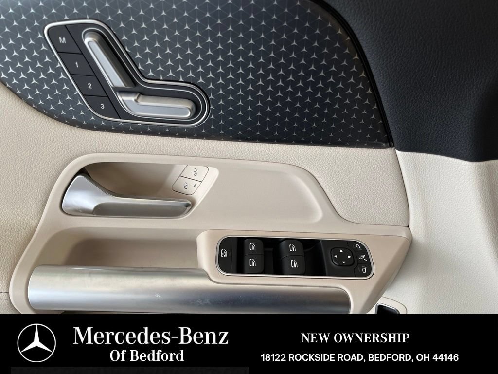 Used 2025 Mercedes-Benz GLA 250 4MATIC image 12