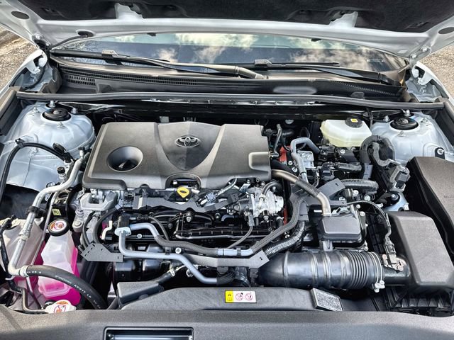 Used 2025 Toyota Camry SE image 33