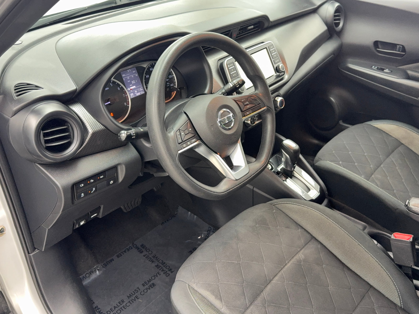 Used 2020 Nissan Kicks S FWD image 15