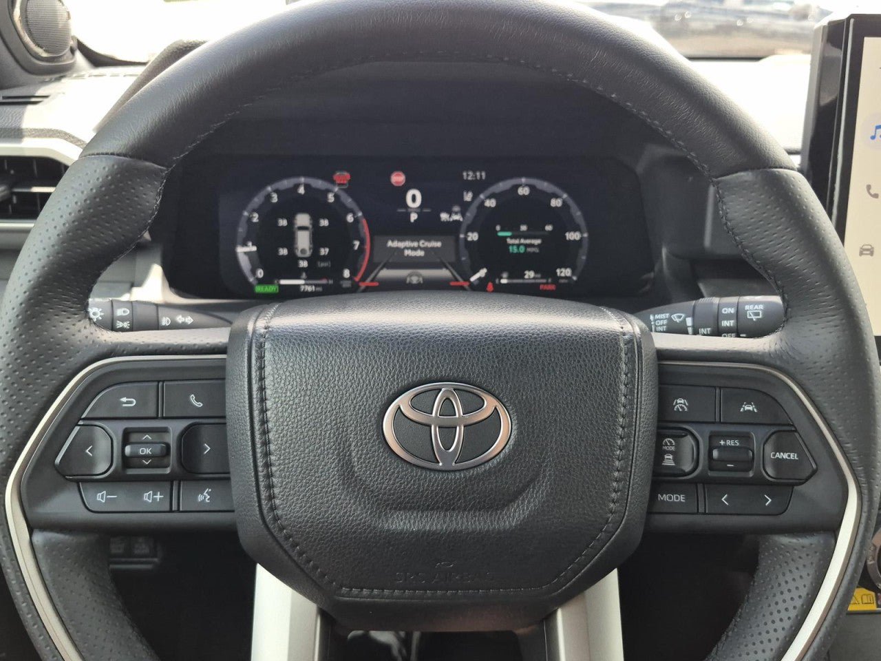 Used 2025 Toyota 4Runner Trailhunter AWD/4WD image 26