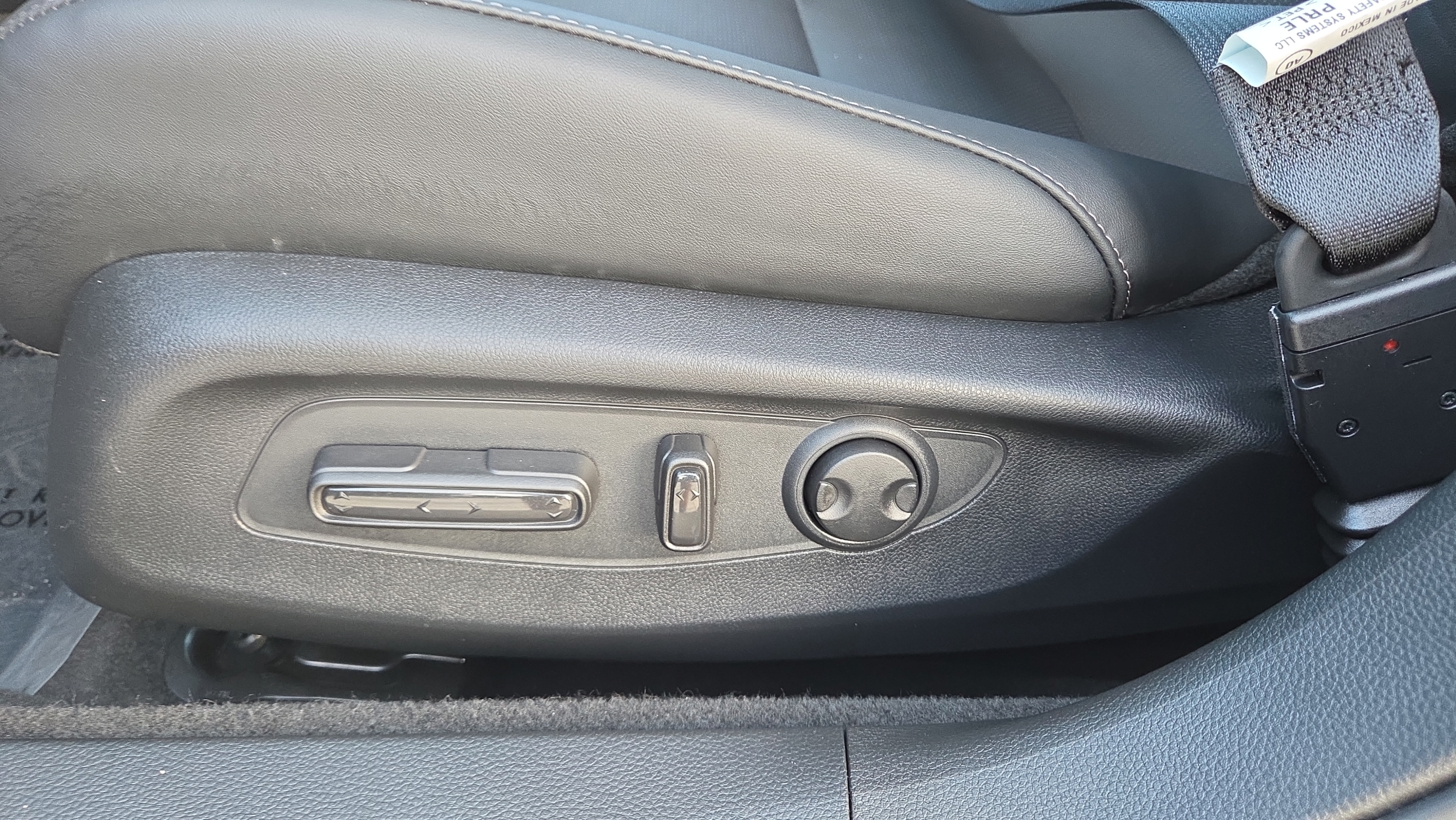 Used 2025 Honda Accord Touring image 10