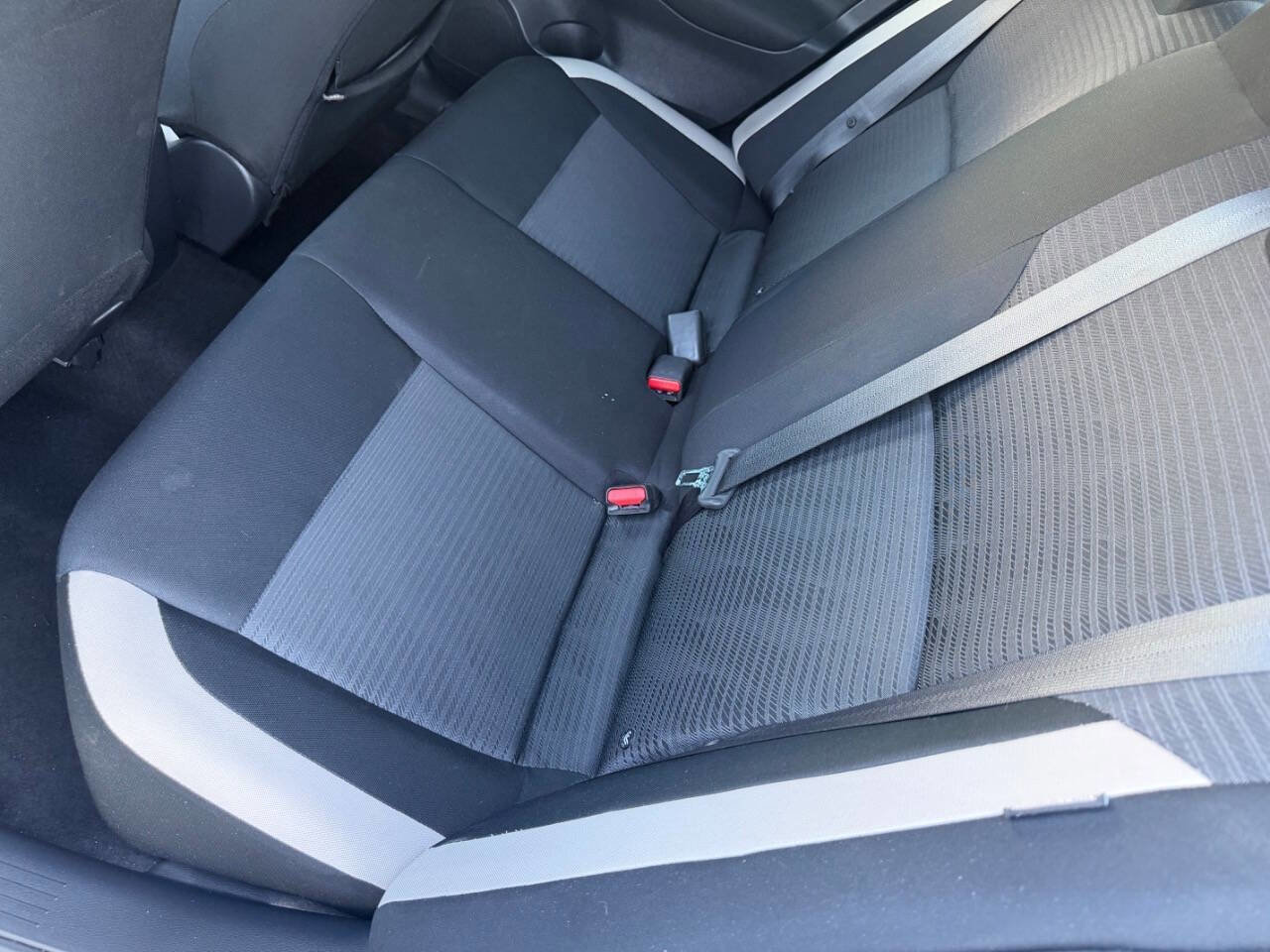 Used 2021 Nissan Versa SV image 24