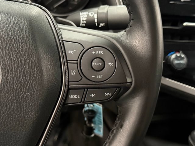 Used 2023 Toyota Camry SE FWD image 17