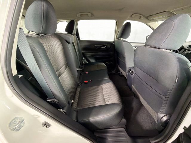 Used 2018 Nissan Rogue S FWD image 26