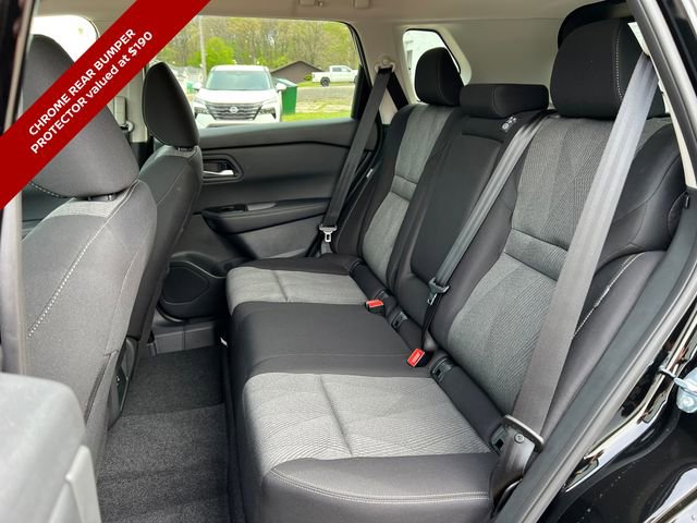 New 2026 Nissan Rogue SV w/ Cold Weather Package AWD/4WD image 5