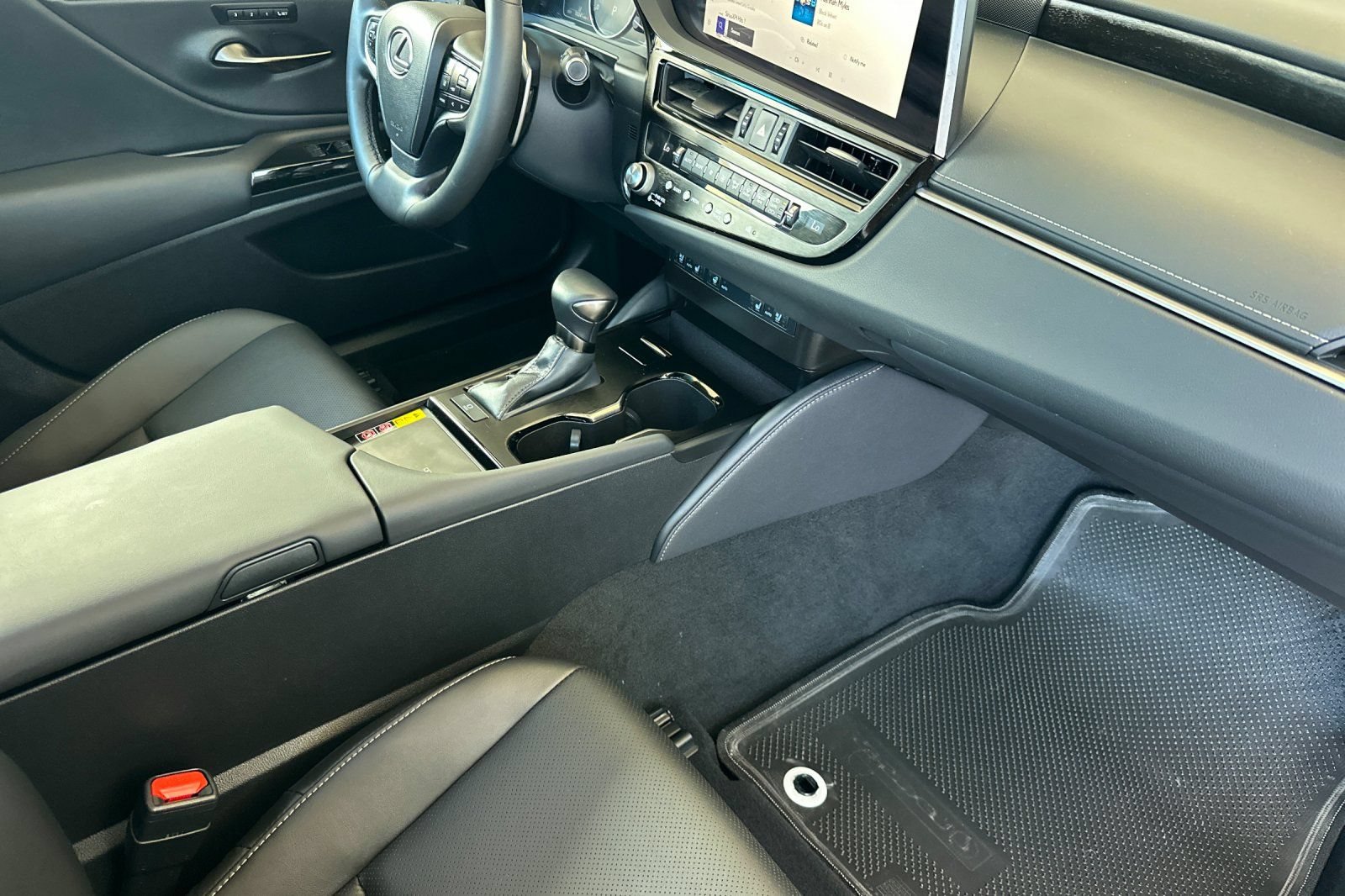 Certified 2024 Lexus ES 350 w/ Premium Package FWD image 12