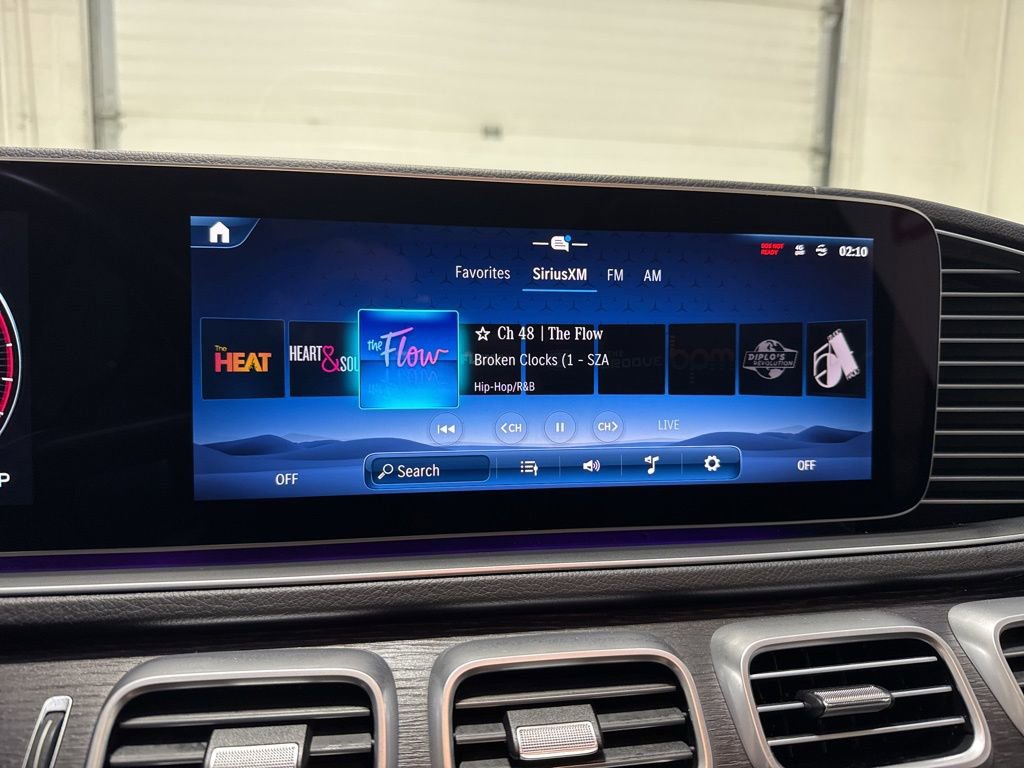 Used 2024 Mercedes-Benz GLS 450 4MATIC image 21