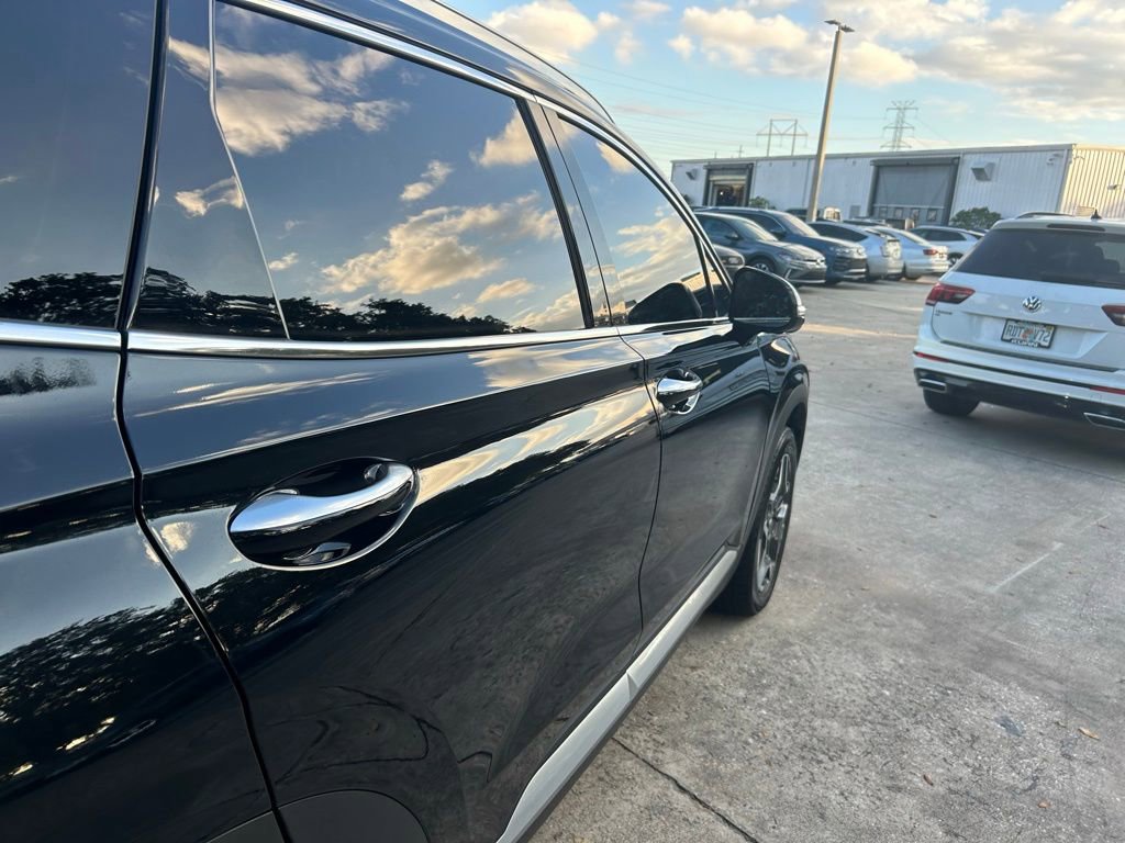 Used 2023 Hyundai Santa Fe SEL Premium image 35