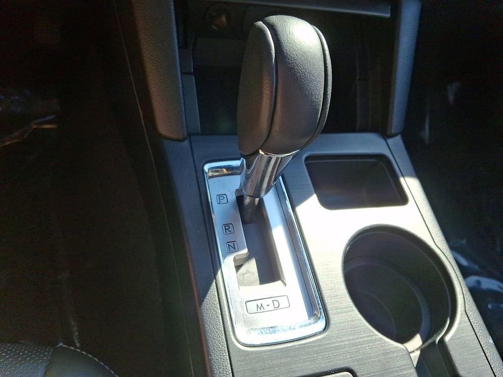 Used 2015 Subaru Legacy 2.5i Limited image 16