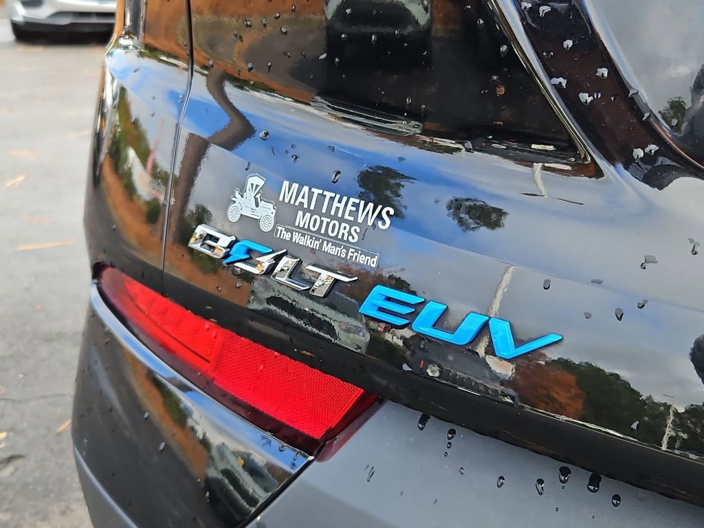 Used 2023 Chevrolet Bolt EUV LT w/ Convenience Package image 31