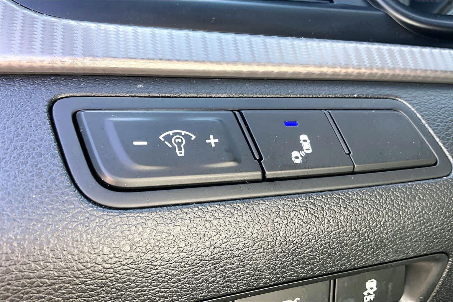 Used 2018 Hyundai Sonata Sport FWD image 31