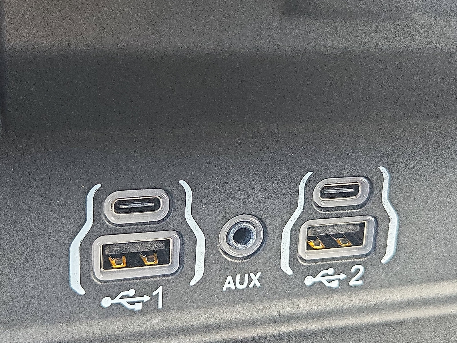 New 2025 RAM 1500 Laramie image 18