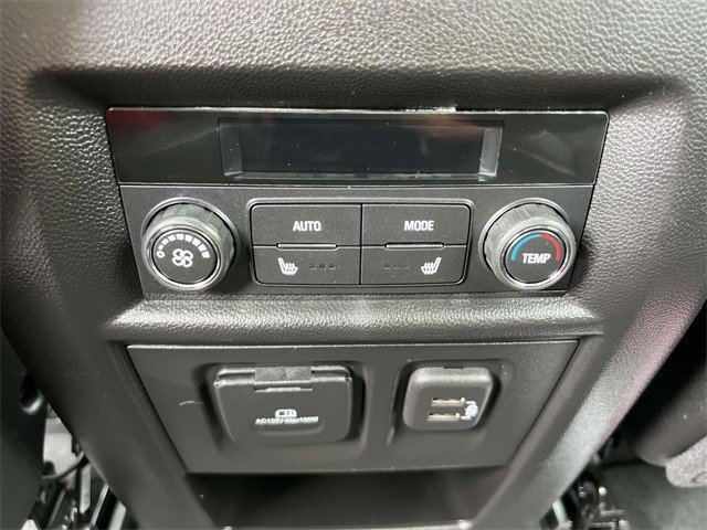 Certified 2023 Chevrolet Traverse Premier image 19