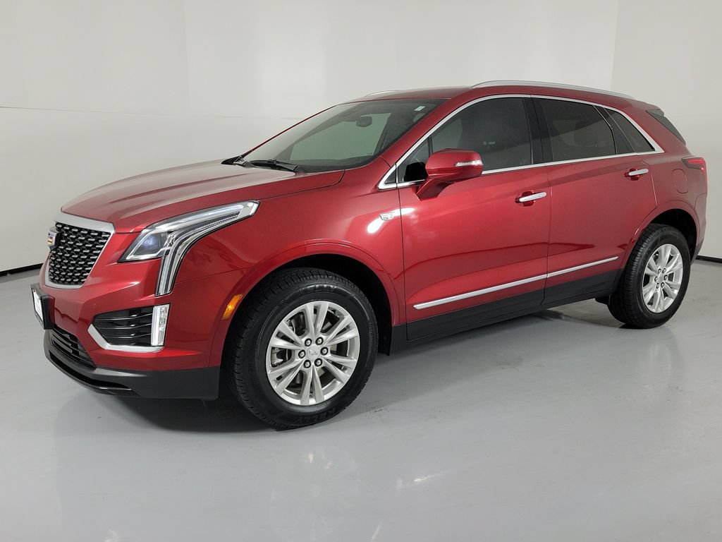 Certified 2023 Cadillac XT5 Luxury FWD image 2
