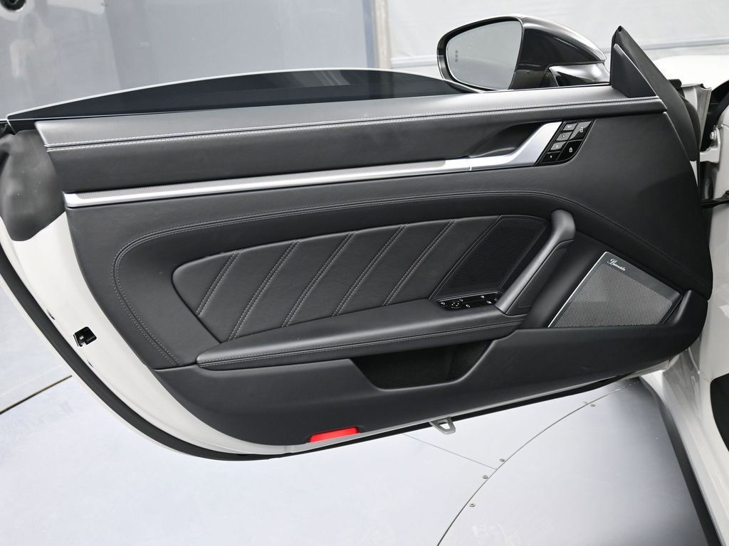 Certified 2021 Porsche 911 Turbo S AWD/4WD image 15