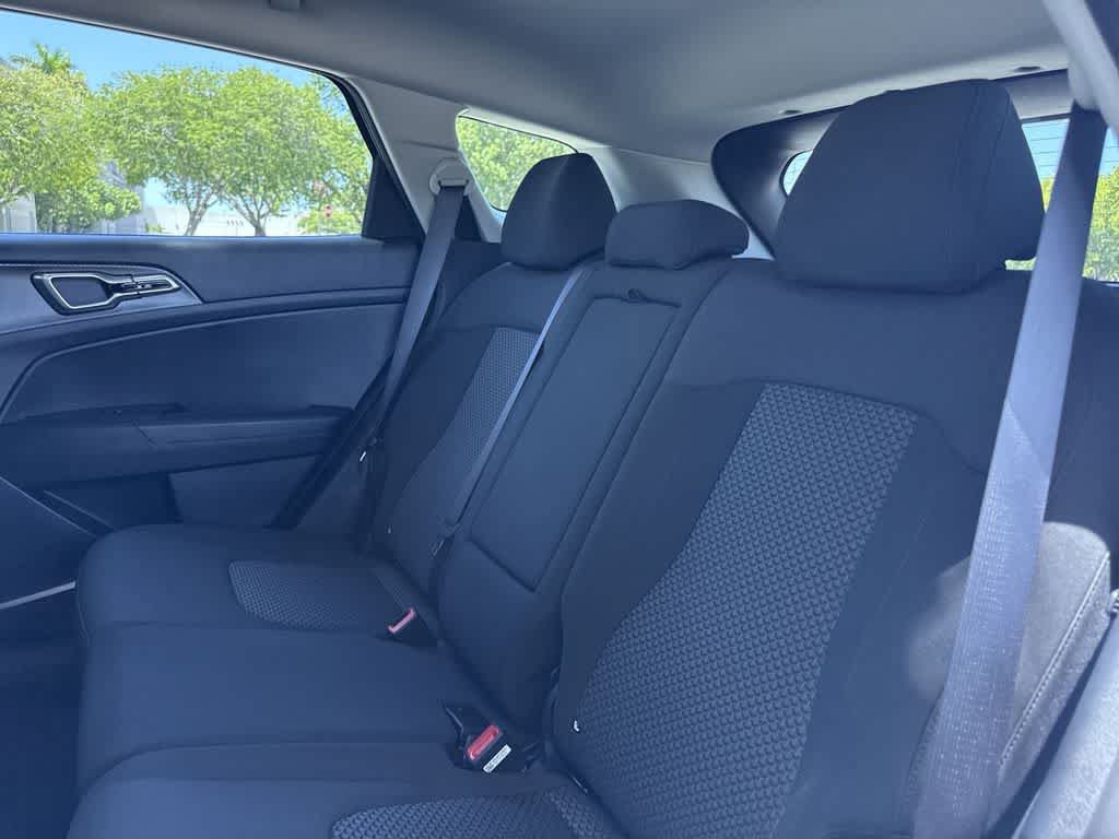 Used 2024 Kia Sportage LX FWD image 22