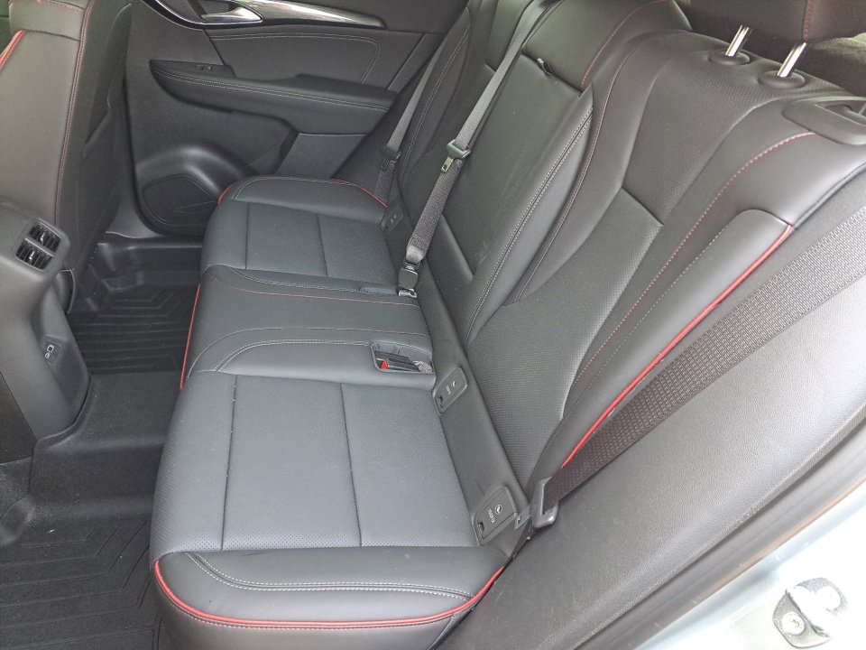 Used 2023 Buick Envision Essence w/ Technology Package I AWD/4WD image 11