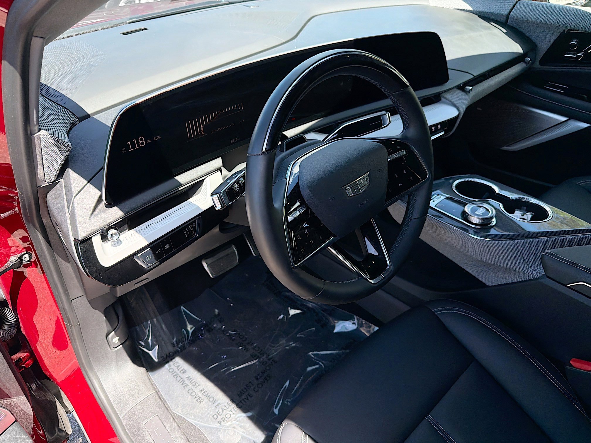 Used 2025 Cadillac Optiq Sport 1 image 26