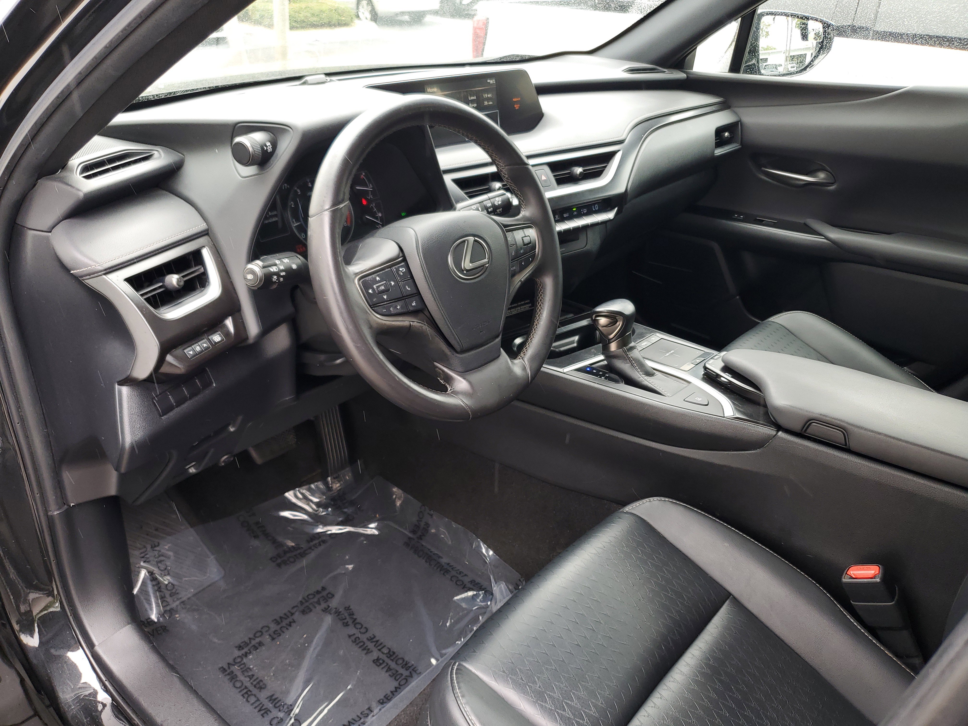 Used 2021 Lexus UX 200 w/ Accessory Package (Z1) image 17