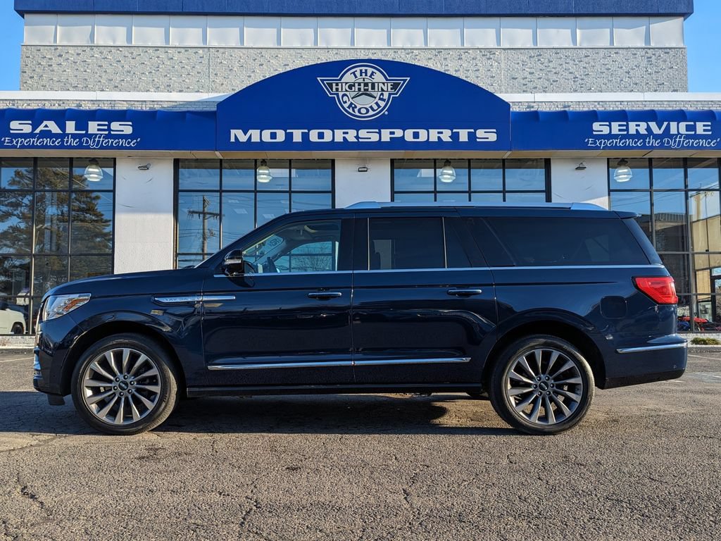 Used 2020 Lincoln Navigator L Reserve w/ Equipment Group 201A Reserve AWD/4WD image 1