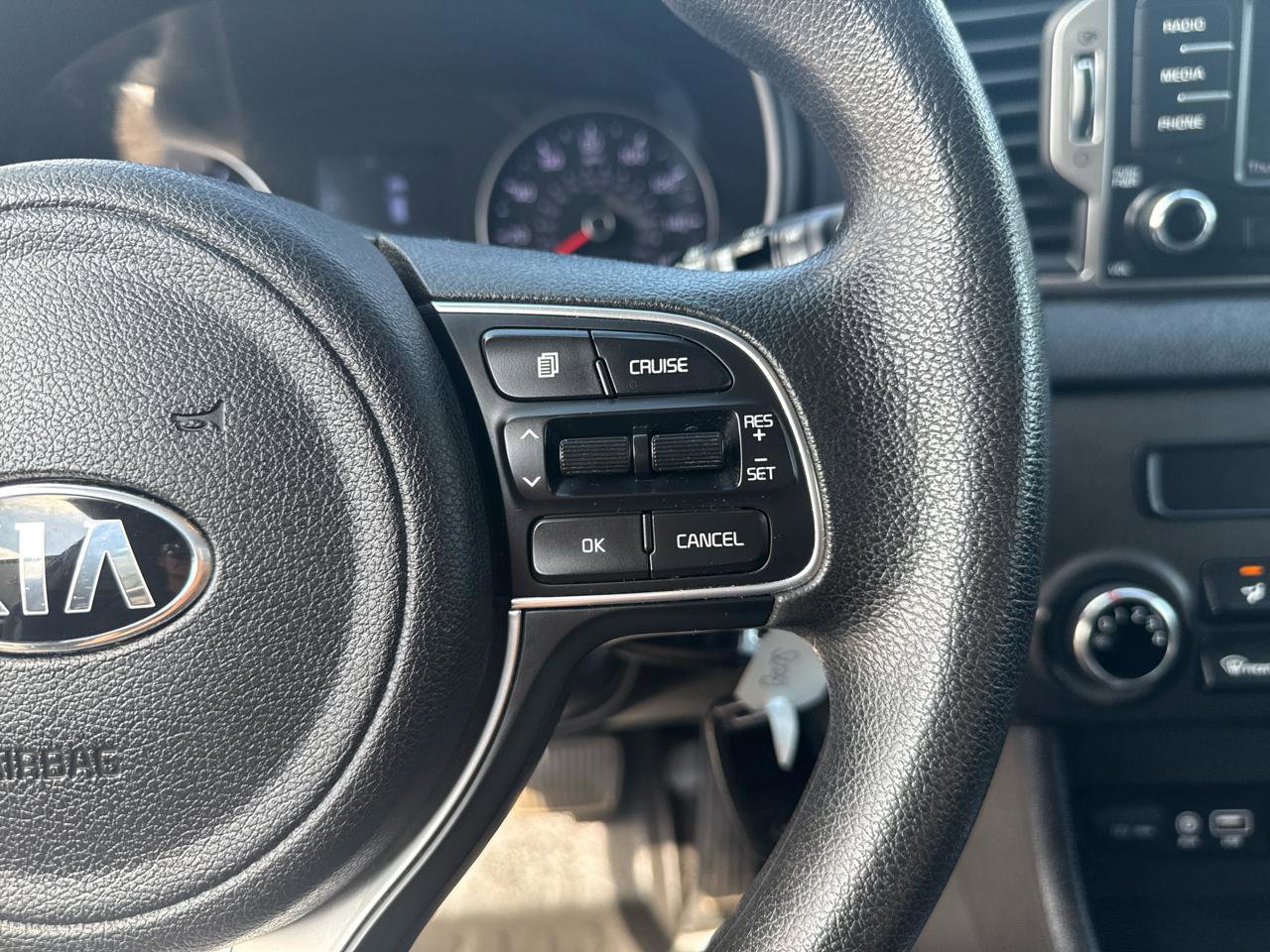 Used 2019 Kia Sportage LX AWD/4WD image 17